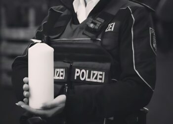 Policja w Magdeburgu wzywa do jedności i… refleksji po zamachu na jarmarku bożonarodzeniowym