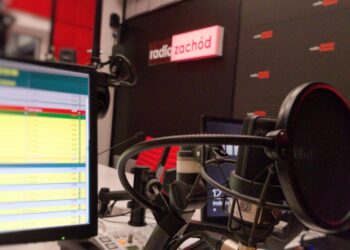 Pluralizm w Radiu Zachód jak Yeti. Pracownicy, którzy rok temu protestowali, teraz siedzą cicho