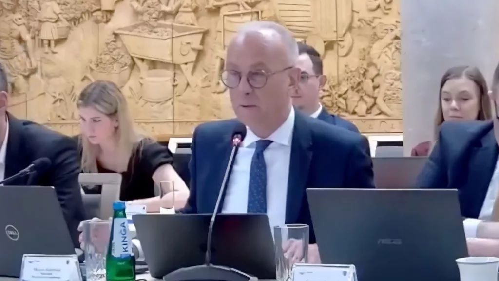 Jabłoński i komunistyczna odzywka. O przeciwnikach nielegalnej migracji mówi „warchoły”