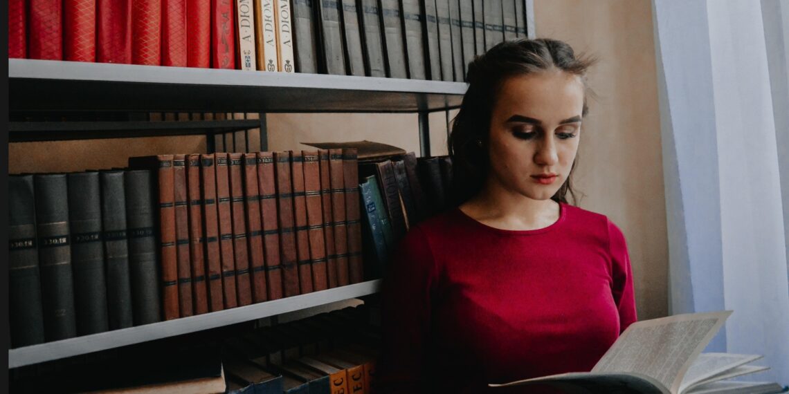 prawy prosty eu 16x9 Płatne studia w Polsce Jak najbardziej tak