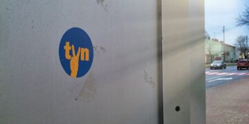 TVN zwalnia pracowników. A przecież miał być „zasobem strategicznym” Tuska! 6 TVN zwalnia, Tuska