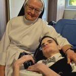 „Deinstytucjonalizacja” czy likwidacja troski? Znów niepewna przyszłość Domu Chłopaków w Broniszewicach - 670600574 989802623562966 984406744471781631 n