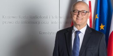 Prof. Kowalski ostrzega przed „utratą niezależności TVN”! Gdzie był przez ostatnie dwie dekady?