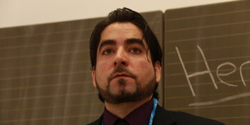 Zarzuca islamowi fałszerstwo. Teraz pokieruje wydziałem teologii islamskiej w Münster