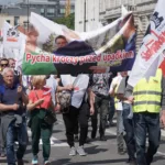 Wielka manifestacja „Solidarności” w Warszawie: „Idę dla swoich wnuków” [ZDJĘCIA] - DSC09484 150x150 jpg