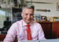 Janusz Kubicki: ZIELONA PIKUJE W DÓŁ