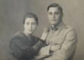 Dziadek Angeli Merkel był Polakiem 3 Dziadkiem Angeli Merkel jest/był Ludwik Marian Kaźmierczak urodzony 17 października 1896 w Poznaniu. Umarł w Berlinie 1959 roku w dzielnicy Karlshorst, która znajdowała się w radzieckim sektorze okupacyjnym, czyli na terytorium ówczesnej Niemieckiej Republiki Demokratycznej.