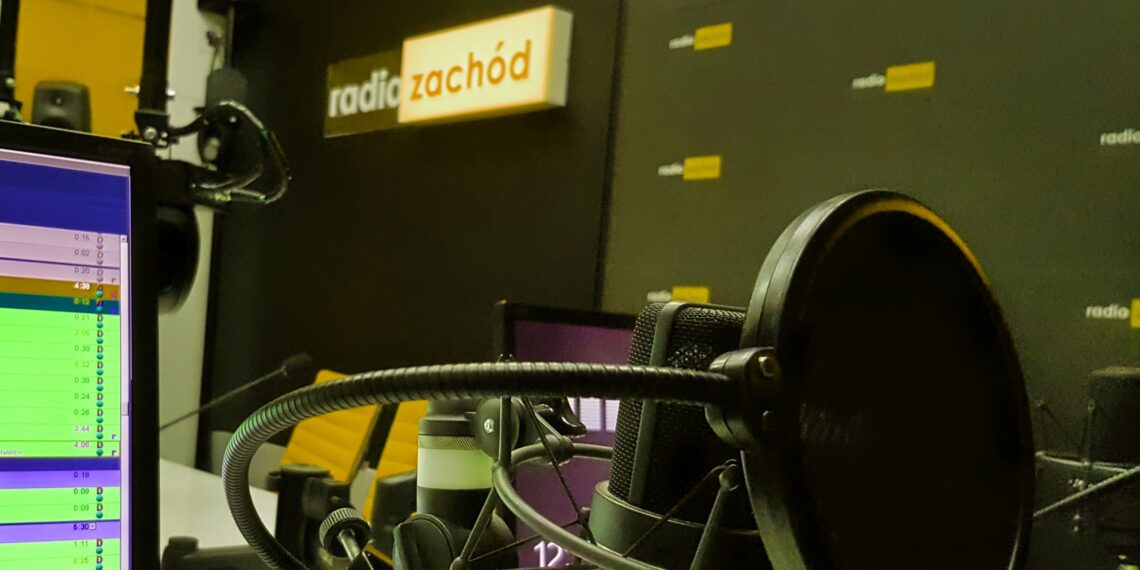Szczyty upolitycznienia w Radiu Zachód. Kuriozalne posiedzenie rady programowej 1 Szczyty upolitycznienia w Radiu Zachód. Kuriozalne posiedzenie rady programowej - Radio Zachod
