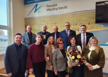 Kneblowanie historii i festiwal nienawiści wobec Polaków. Komu przeszkadza polska racja stanu i prawda o reparacjach?
