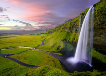 Islandia mówi „nie” dla UE. Niepodległość uzyskana w 1944 roku nie do oddania - 96d15489 aedd 4380 acdc 61c0ae6fc800
