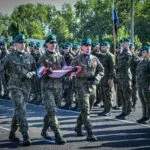 „Wakacje z Wojskiem” zakończone przysięgą. Nowi żołnierze złożyli ślubowanie we Wrocławiu