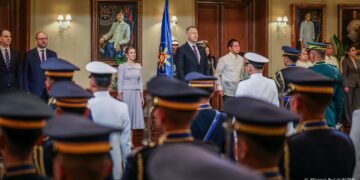 Karol Nawrocki i Manny Pacquiao. Prezydent w ringu podczas historycznej wizyty na Filipinach 6 Karol Nawrocki i Manny Pacquiao. Prezydent w ringu podczas historycznej wizyty na Filipinach