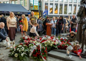 „Zachowałam się jak trzeba”. Niezłomna sanitariuszka „Inka” upamiętniona w Gorzowie