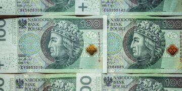 Rekordowy dług Polski. Zadłużenie rośnie w zawrotnym tempie 1,71 mld dziennie!